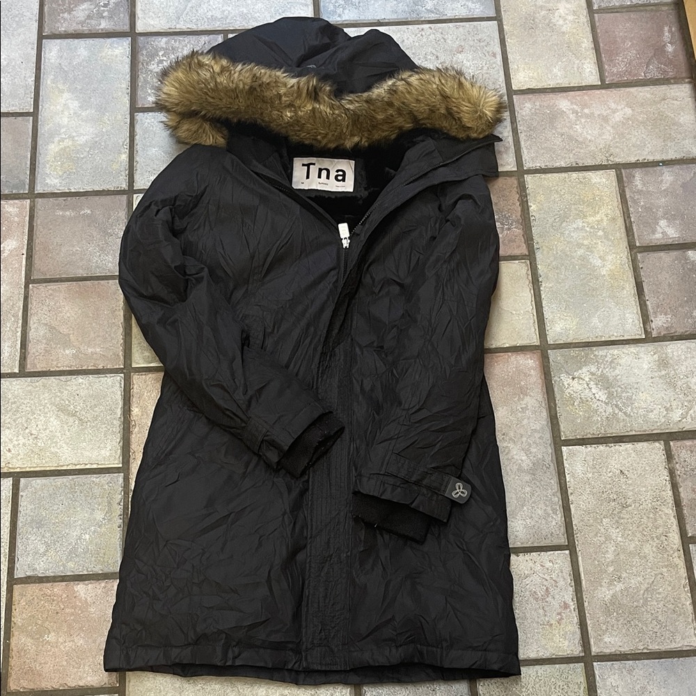 TNA Summit Parka. Down filled. Size M.